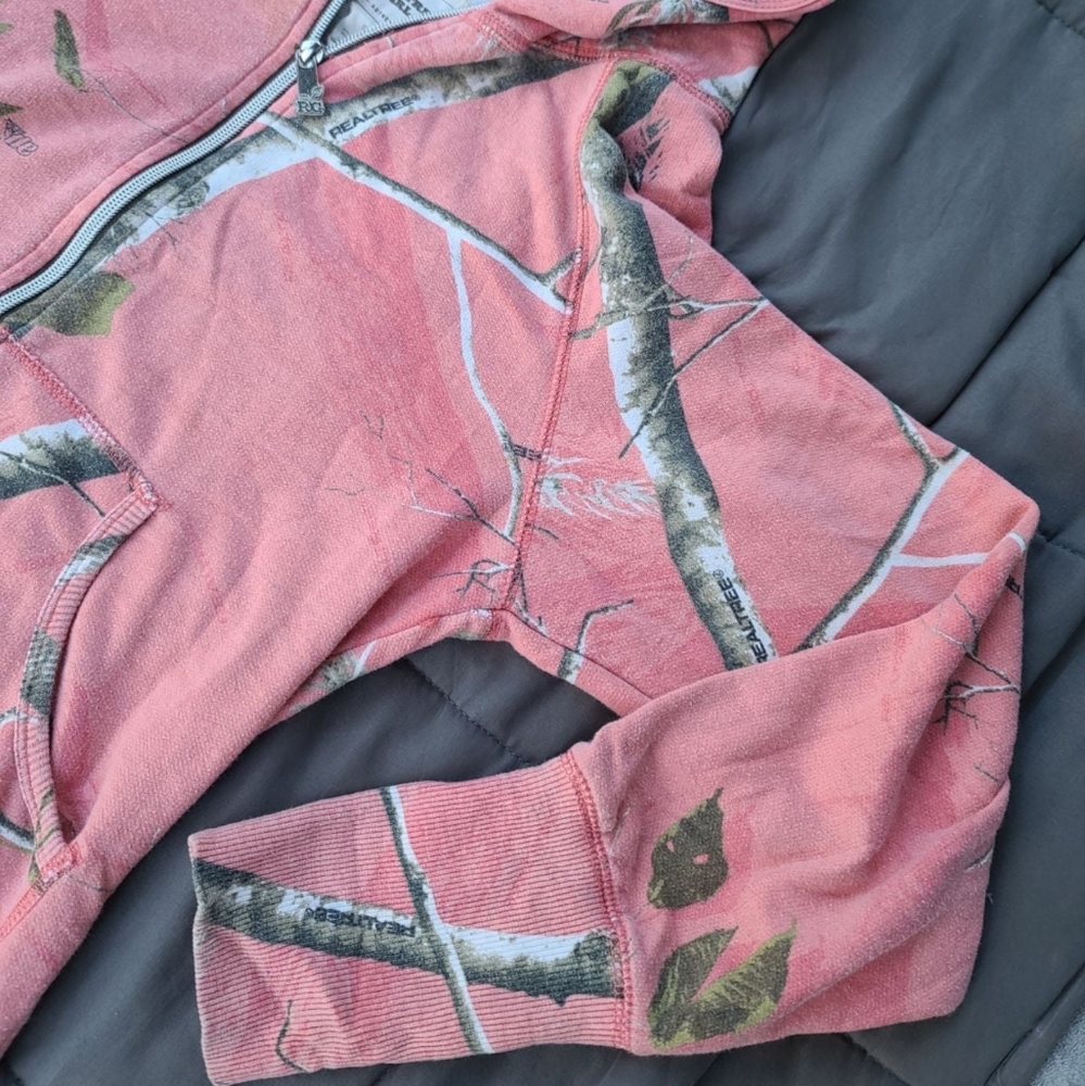 Realtree Girl Jacket - Picture 2 of 6
